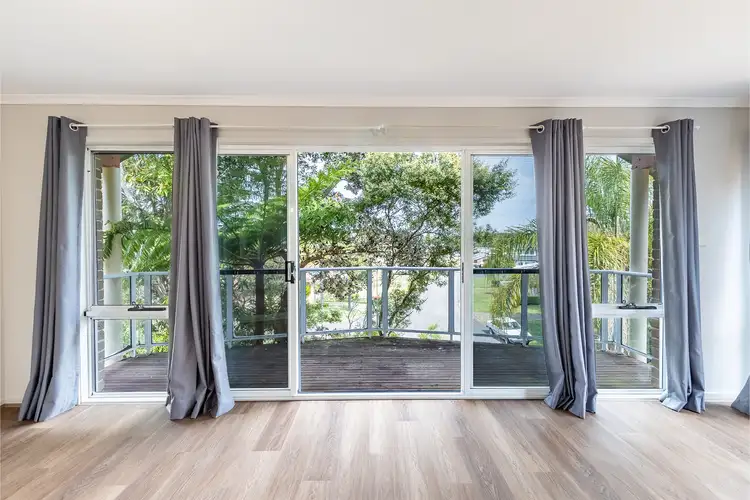 1/9 Redman Place