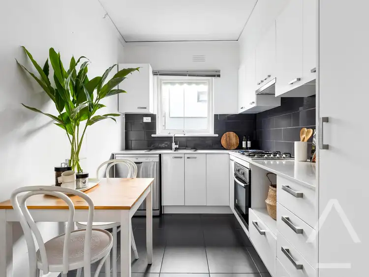 Third view of Homely apartment listing, 7/26 Hawthorn Glen, Hawthorn VIC 3122