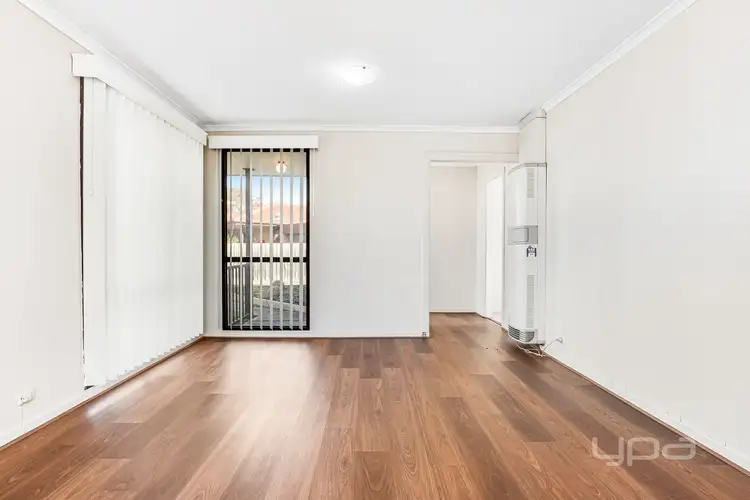 Seventh view of Homely house listing, 15 Gobur Court, Meadow Heights VIC 3048