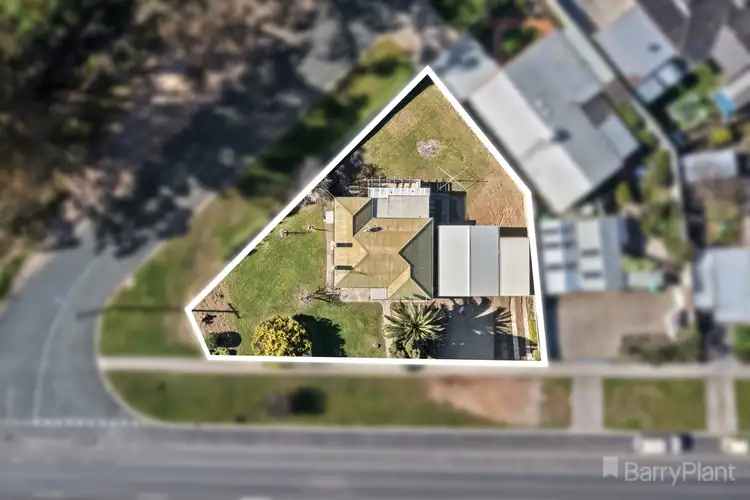 38 Olympic Parade, Kangaroo Flat VIC 3555