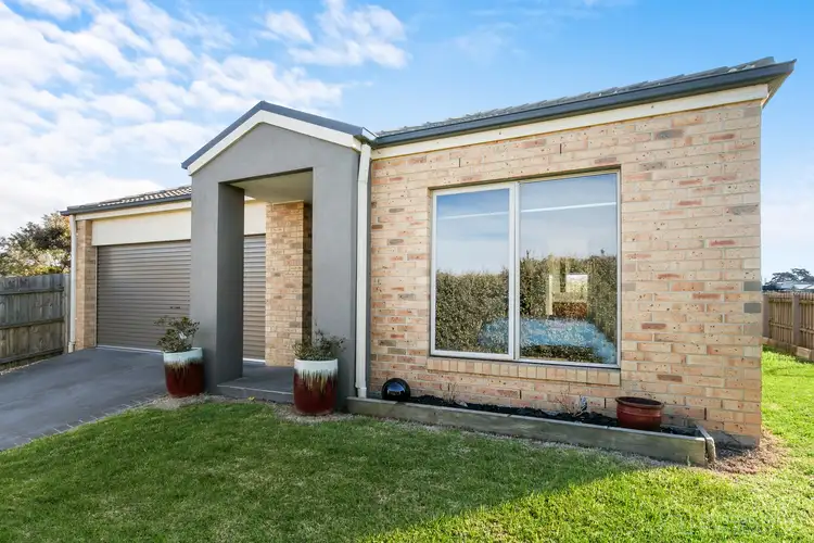 Second view of Homely house listing, 1 Ashleigh Place, Traralgon VIC 3844