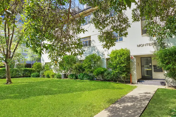 14/17 Queens Road, Melbourne VIC 3004