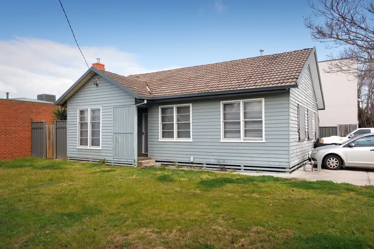 221 Lawrence Street, Wodonga VIC 3690