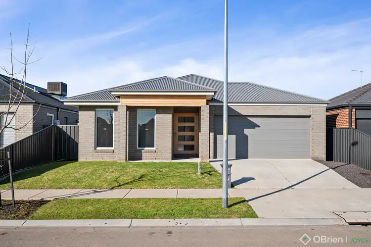 11 Sarakos Circuit, Wangaratta VIC 3677