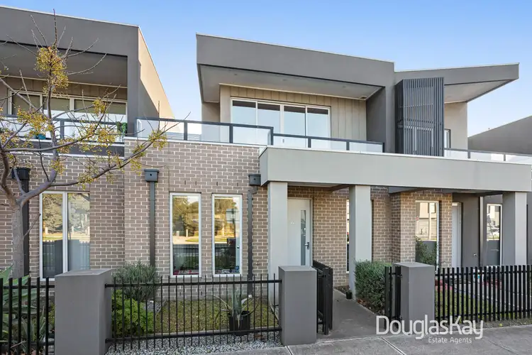 225 Duke Street, Sunshine North VIC 3020