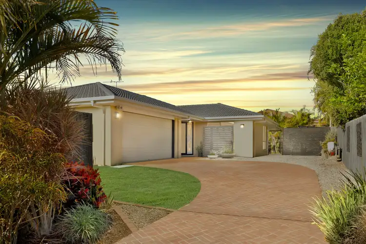 10 Essex Place, Heritage Park QLD 4118