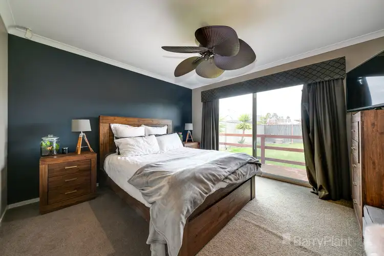 Fifth view of Homely house listing, 31 Gallery Way, Pakenham VIC 3810