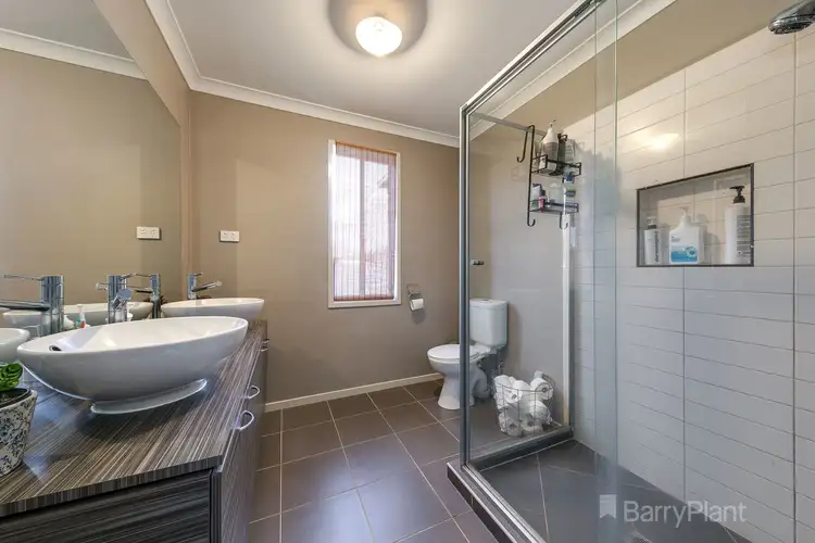 Sixth view of Homely house listing, 31 Gallery Way, Pakenham VIC 3810