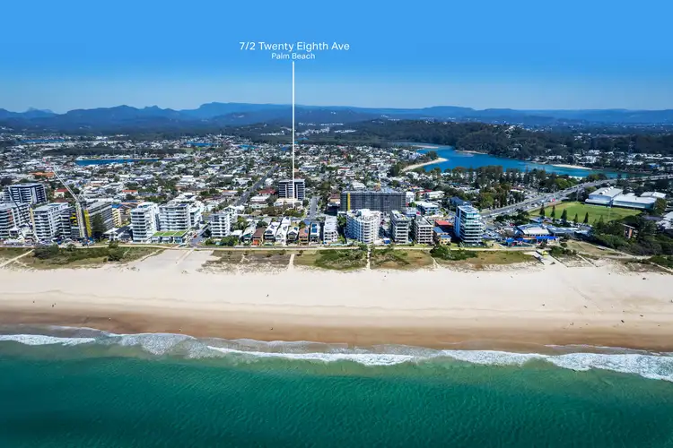 7/2 Twenty Eighth Avenue, Palm Beach QLD 4221