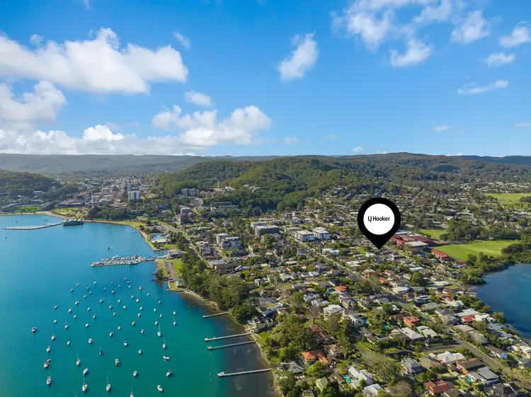 22 Frederick Street, Point Frederick NSW 2250