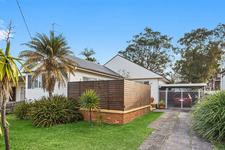 4 Parker Road, East Corrimal NSW 2518