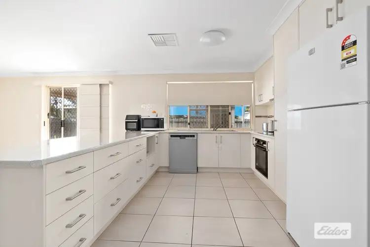 Sixth view of Homely house listing, 8 Tineele Place, Emerald QLD 4720