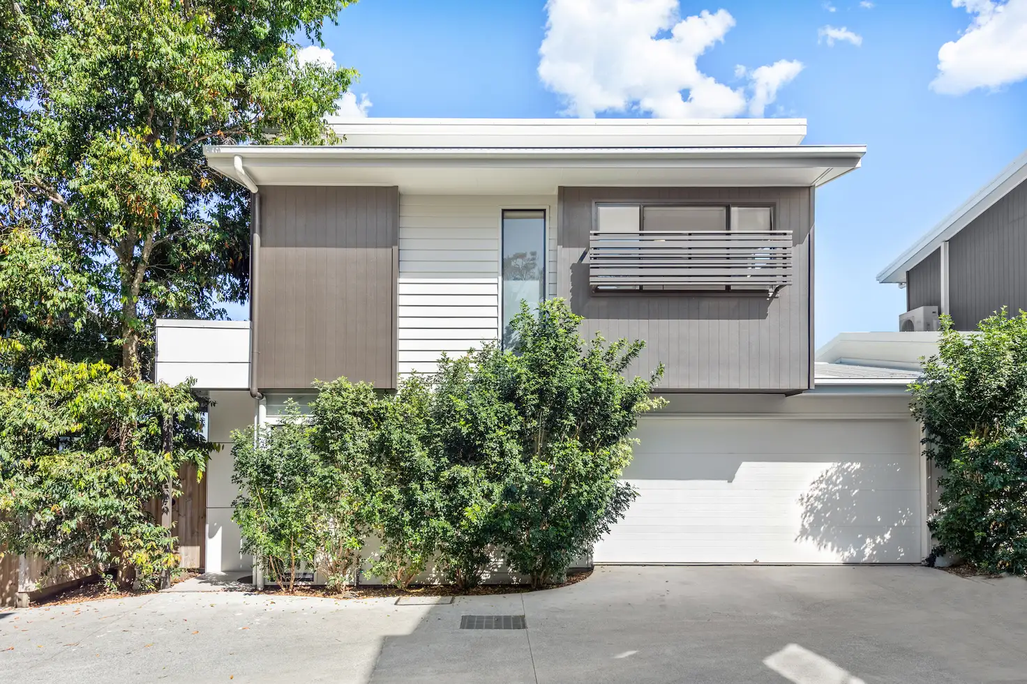 Main view of Homely townhouse listing, 2/15 Sambar Close, Chermside West QLD 4032