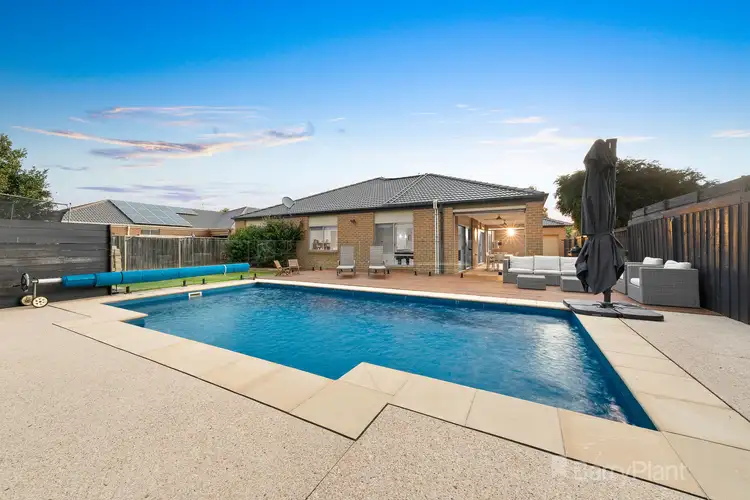 Second view of Homely house listing, 19 Sundew Crescent, Pakenham VIC 3810