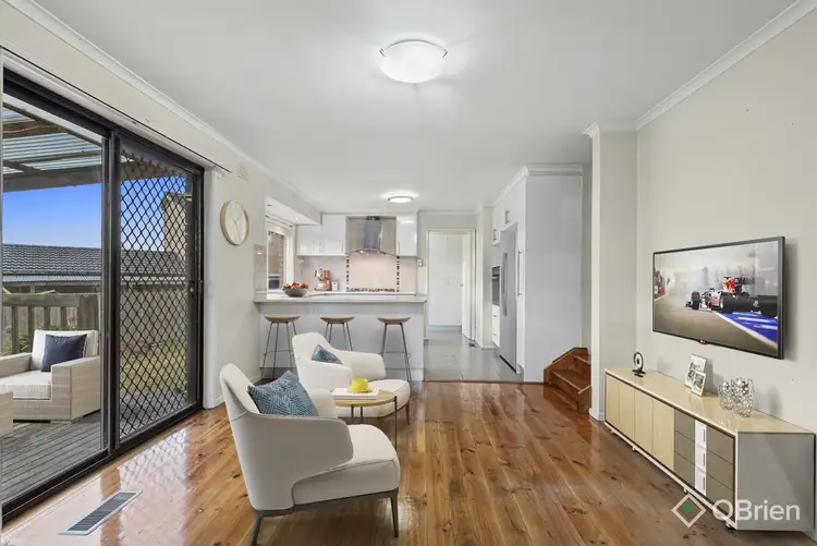Third view of Homely house listing, 3 Chester Court, Endeavour Hills VIC 3802