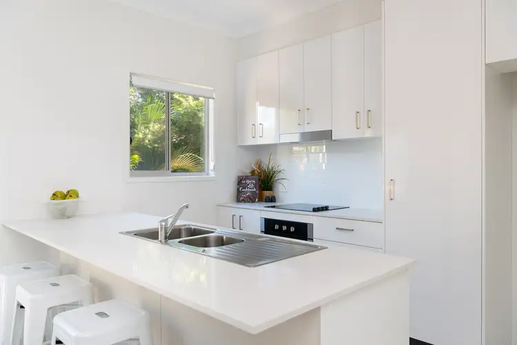 Fifth view of Homely townhouse listing, 6/129 Barbaralla Drive, Springwood QLD 4127