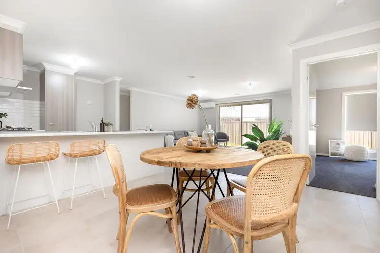 Second view of Homely house listing, 11 Sutterby Place, Red Cliffs VIC 3496