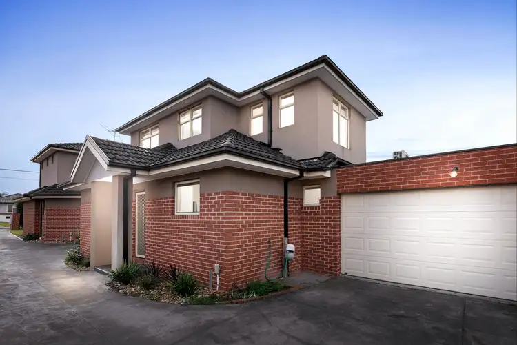 Main view of Homely townhouse listing, 2/27 Stanley Street, Glenroy VIC 3046