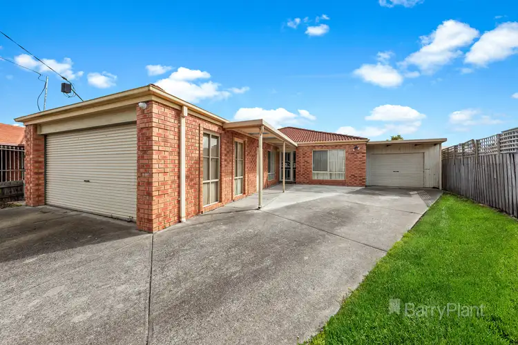21 Jester Court, Kings Park VIC 3021