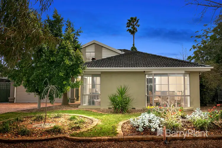 37 Hinkler Drive, Mill Park VIC 3082
