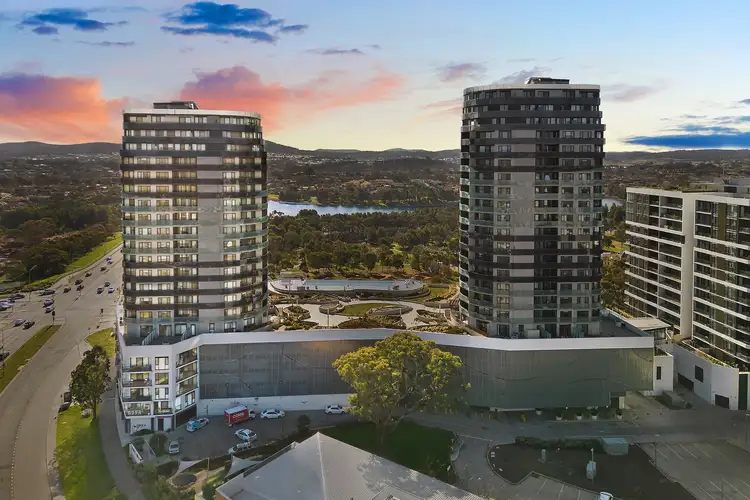 246/1 Anthony Rolfe Avenue, Gungahlin ACT 2912