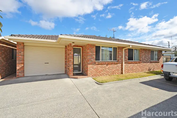 Third view of Homely villa listing, 5/11 Cameron Street, Wauchope NSW 2446