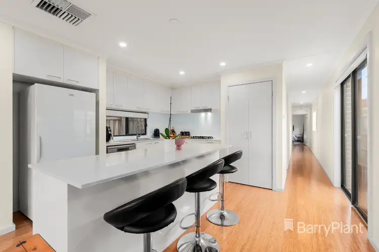19a Patterson Street, Mill Park VIC 3082