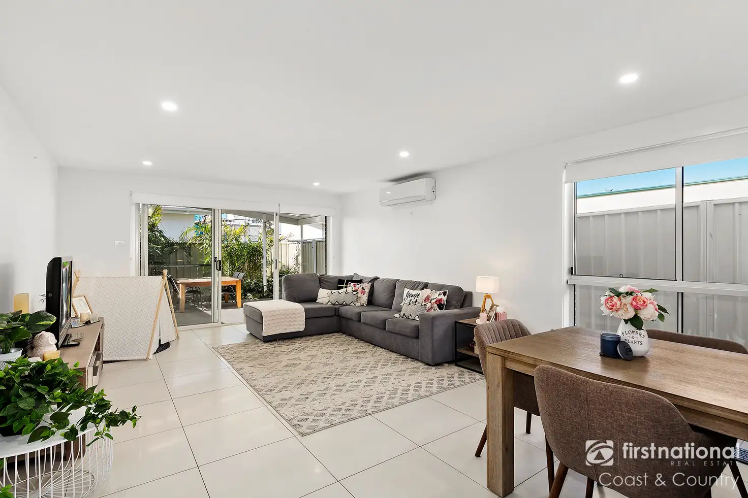 Main view of Homely townhouse listing, 6/3 Amaral Avenue, Albion Park NSW 2527
