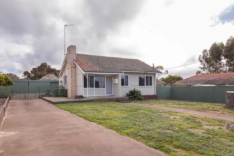 Main view of Homely house listing, 10 Floyed Street, Narrogin WA 6312