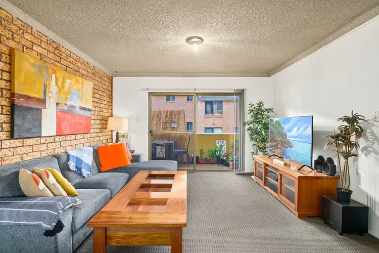 2/5 Underwood Street, Corrimal NSW 2518