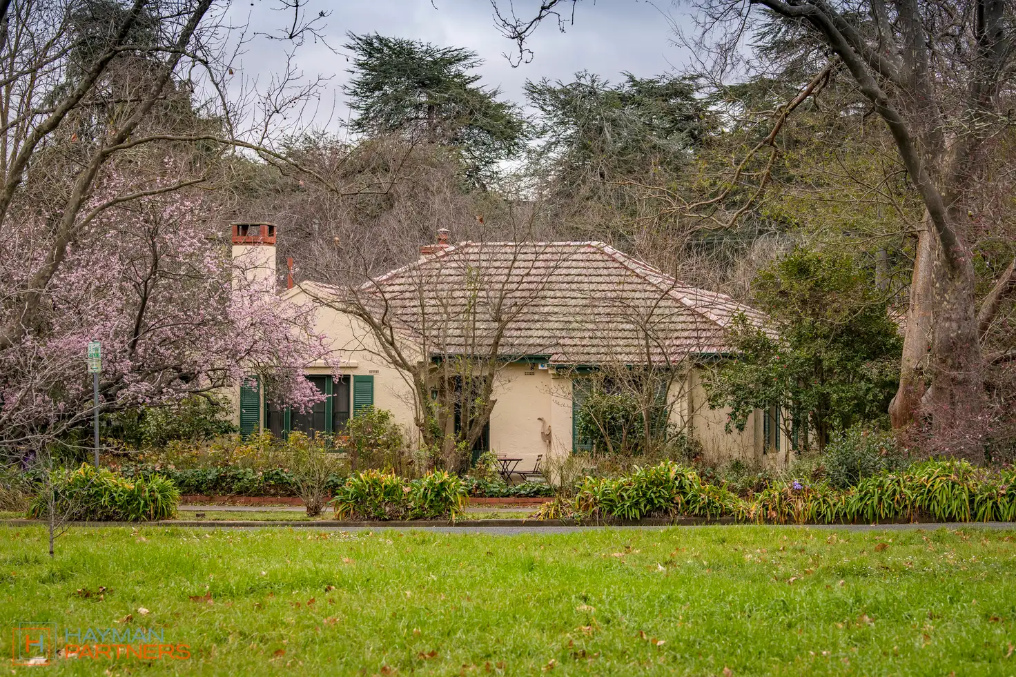Main view of Homely house listing, 11 Geerilong Gardens, Reid ACT 2612