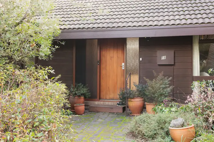 58 Wybalena Grove