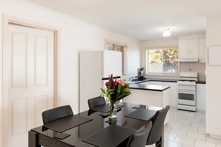 1/7 Marilyn Street, Wendouree VIC 3355