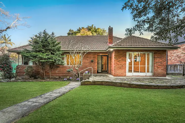 98 Provincial Road, Lindfield NSW 2070