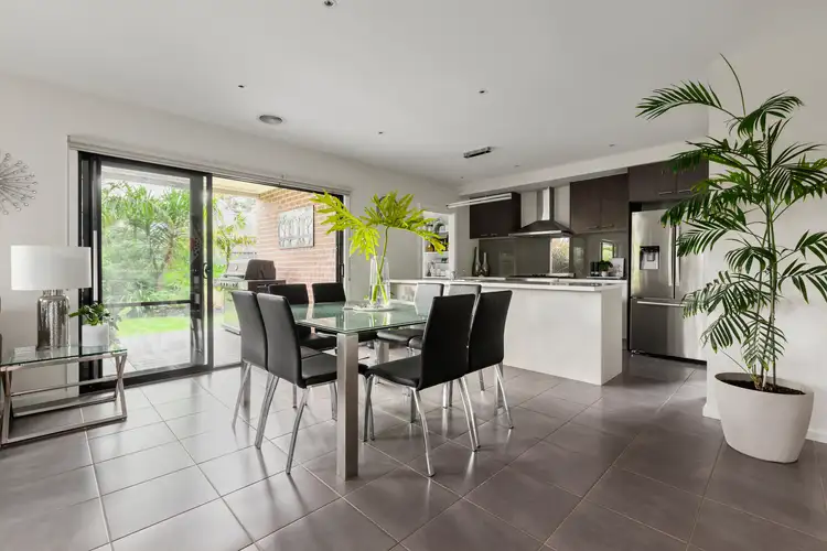 Sixth view of Homely house listing, 8 Terrazzo Crescent, Doreen VIC 3754