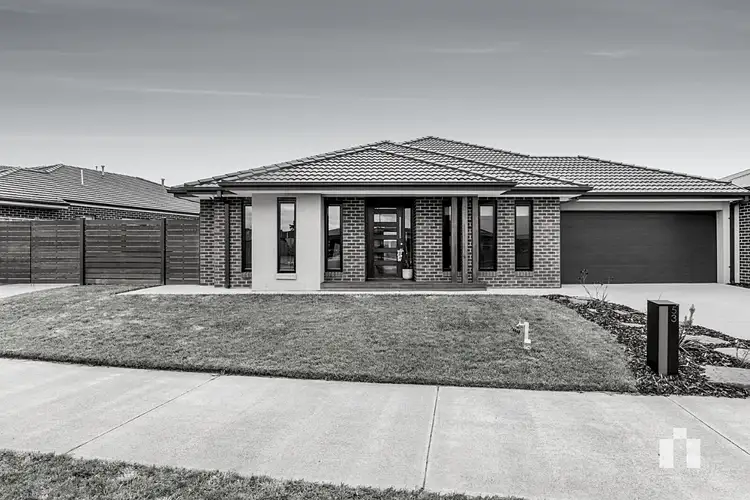 53 Wallaroo Way, Doreen VIC 3754