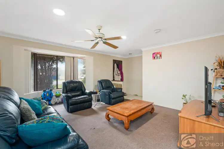 Second view of Homely house listing, 5 Chiverton Place, Beldon WA 6027