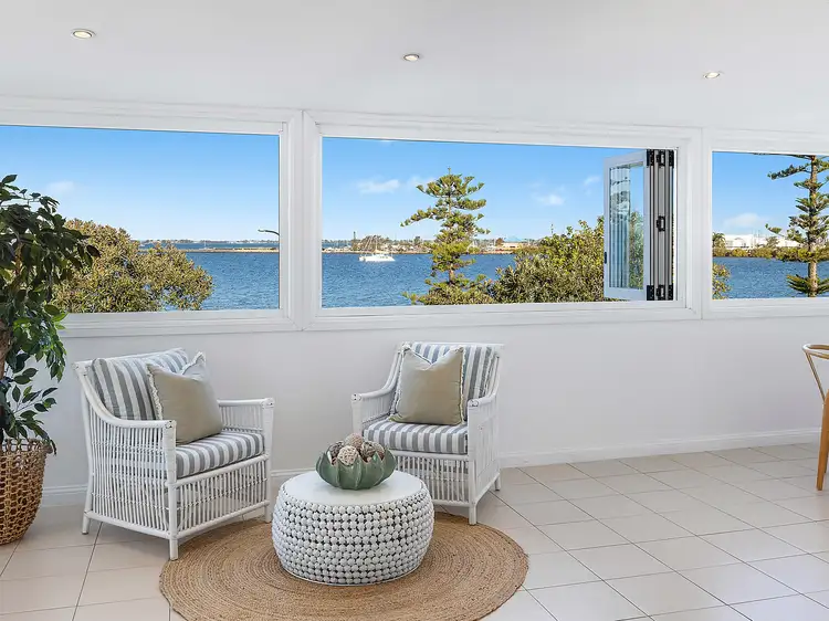 351 Esplanade, Manly QLD 4179