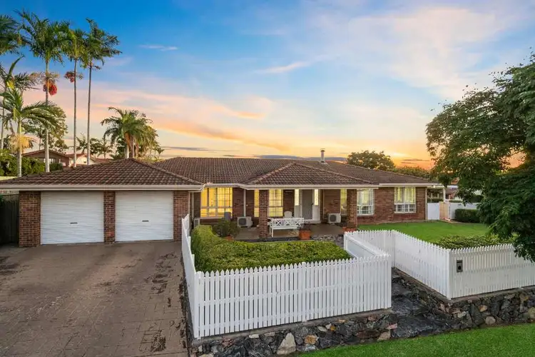 1 Kuhler Court, Carindale QLD 4152