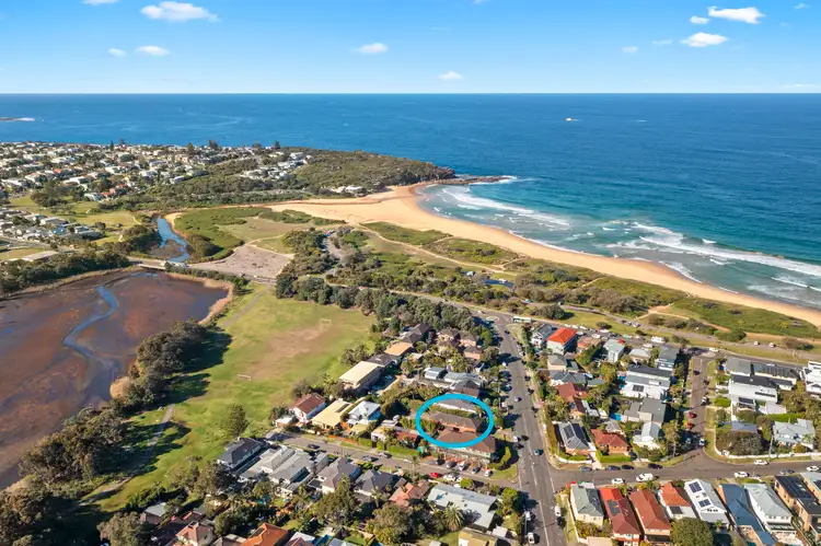Second view of Homely apartment listing, 3/37 Adams Street, Curl Curl NSW 2096
