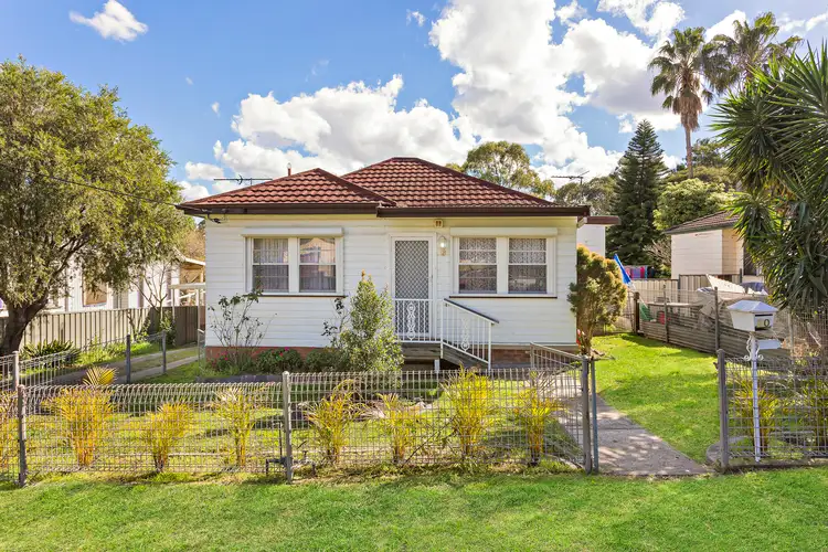 10 Taree Avenue, Telarah NSW 2320