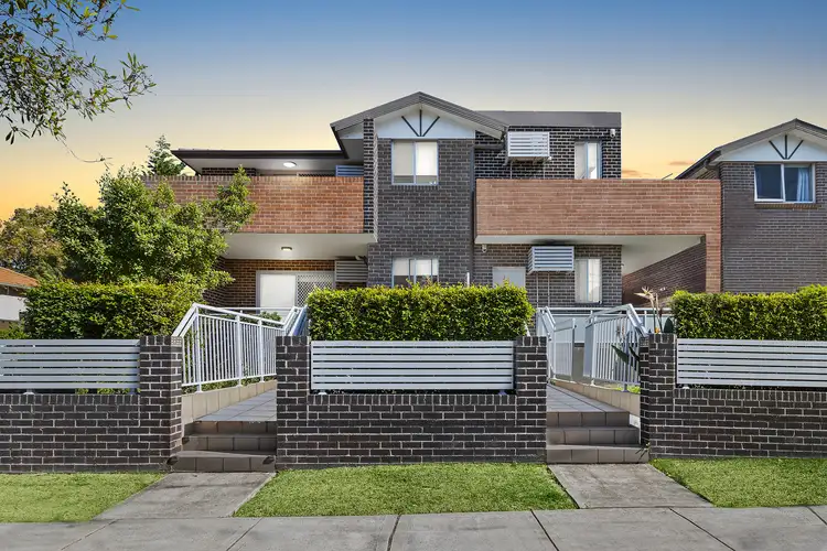 2/64 Queen Street, Concord West NSW 2138