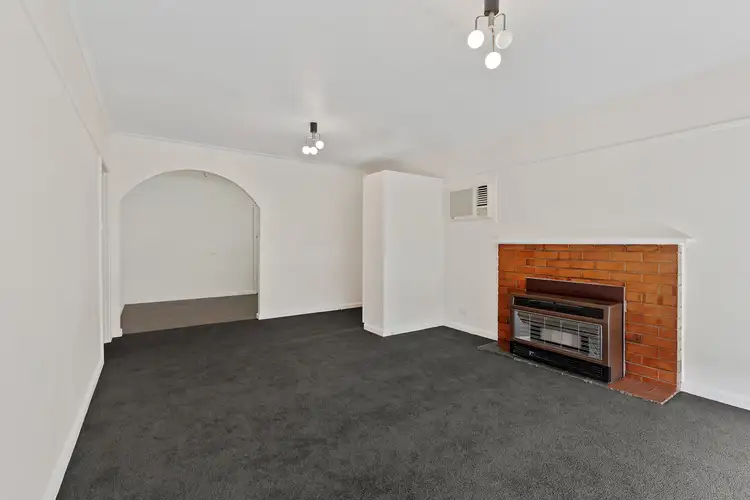 Fifth view of Homely house listing, 17 Swan Street, North Bendigo VIC 3550