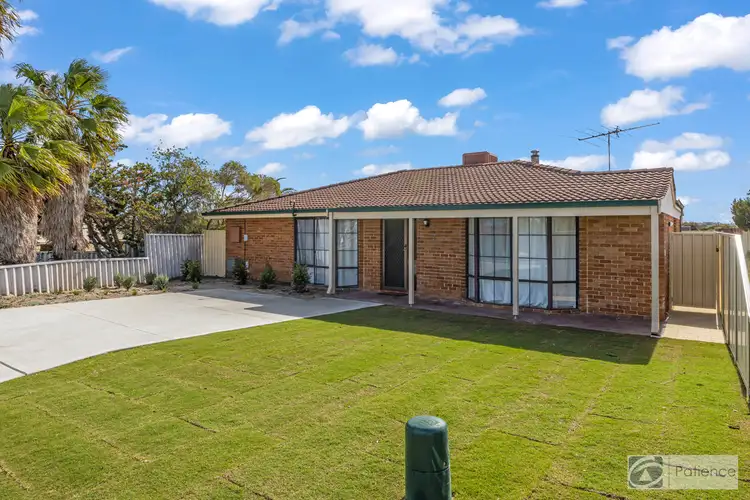 Second view of Homely house listing, 7 De Grey Court, Heathridge WA 6027