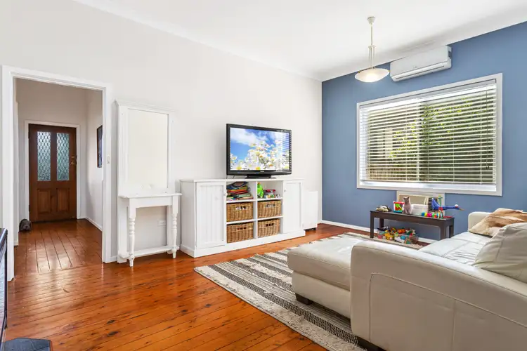 Sixth view of Homely house listing, 2 Heath Street, Asquith NSW 2077