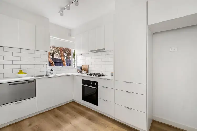 Fifth view of Homely apartment listing, 3/9 St James Road, Armadale VIC 3143