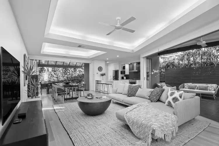 2/36 Elizabeth Street, Noosaville QLD 4566