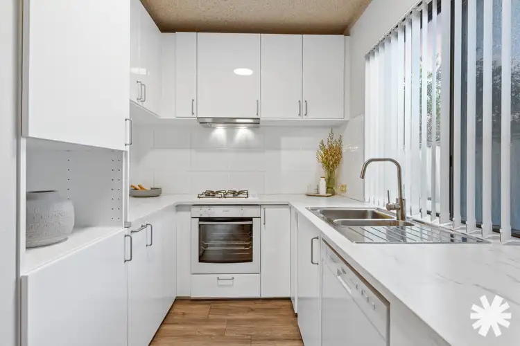 Sixth view of Homely townhouse listing, 1/52 Robert Street, Como WA 6152