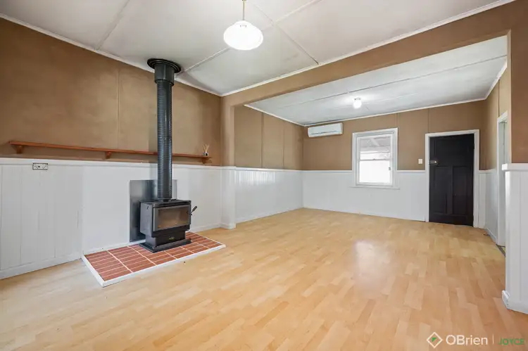 Second view of Homely house listing, 31 Colin Angus Drive, Eldorado VIC 3746