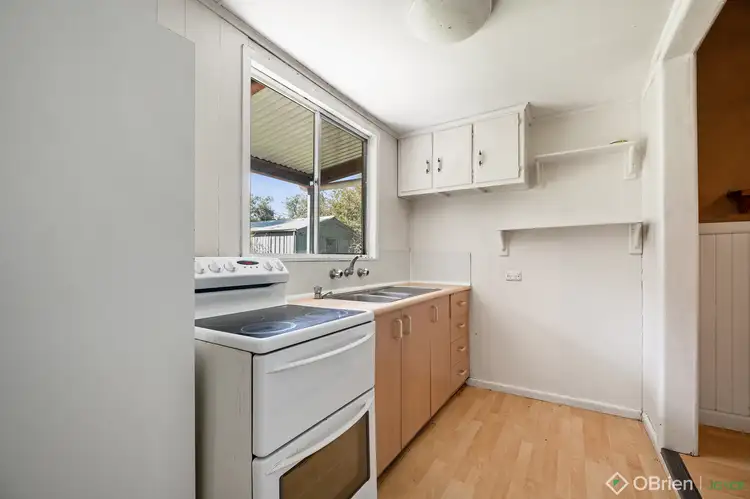 Fifth view of Homely house listing, 31 Colin Angus Drive, Eldorado VIC 3746